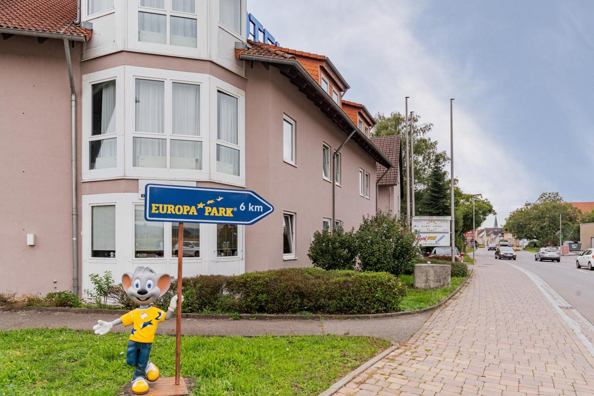 Euro-Hotel Kappel-Grafenhausen Esterno foto