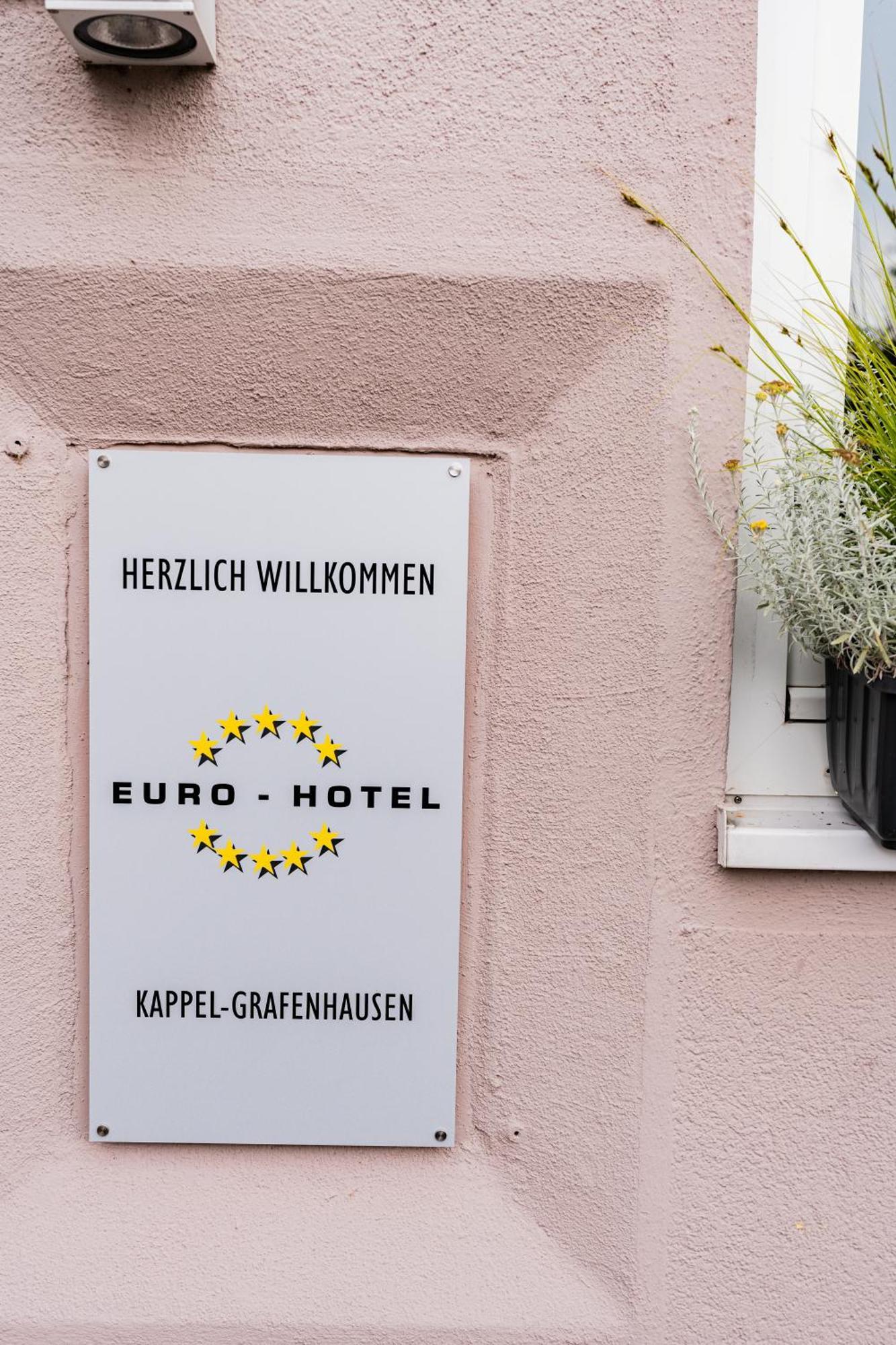 Euro-Hotel Kappel-Grafenhausen Esterno foto