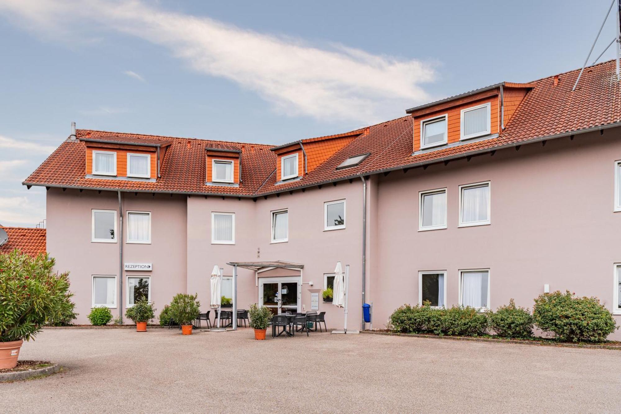 Euro-Hotel Kappel-Grafenhausen Esterno foto
