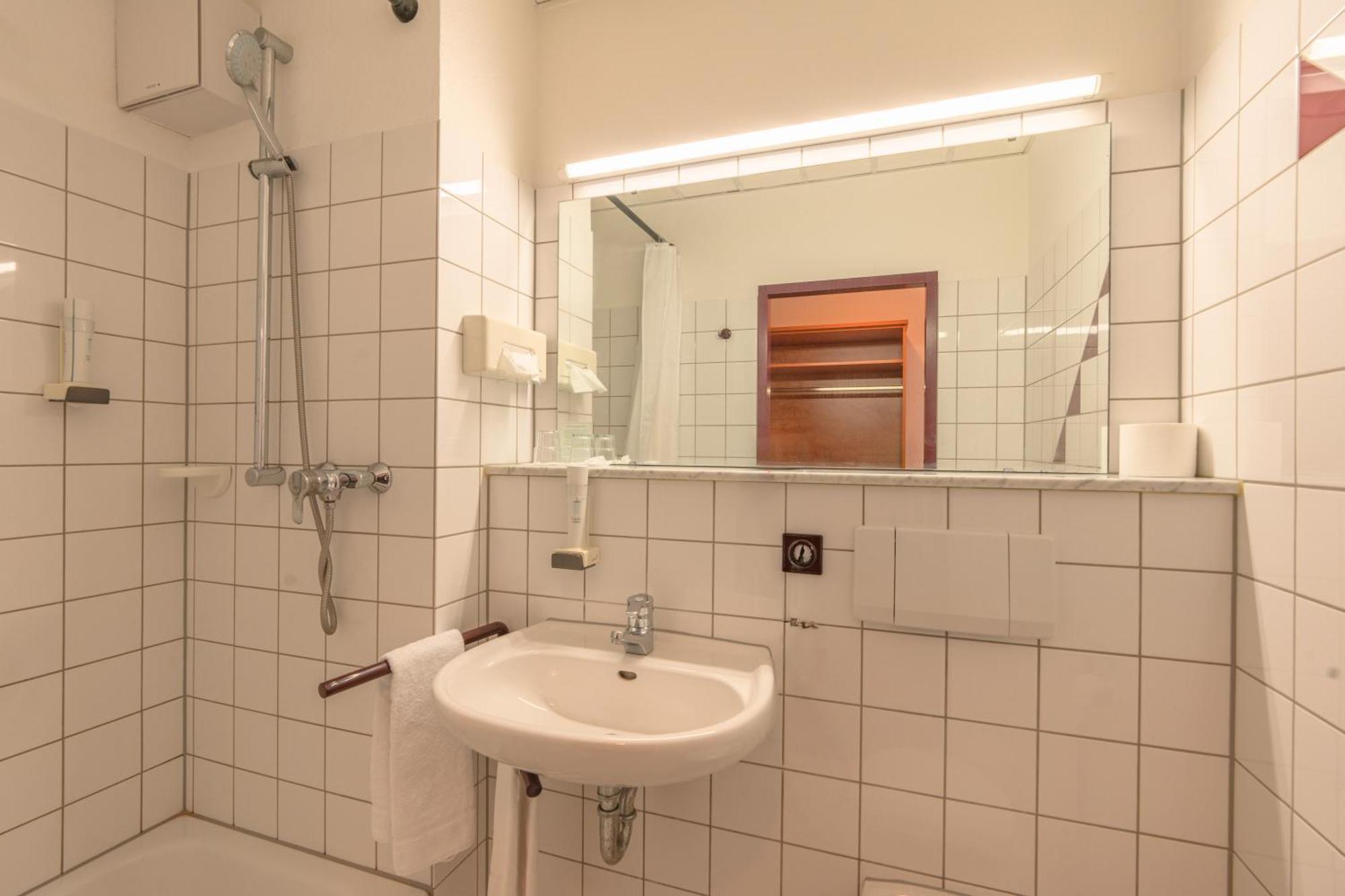 Euro-Hotel Kappel-Grafenhausen Esterno foto