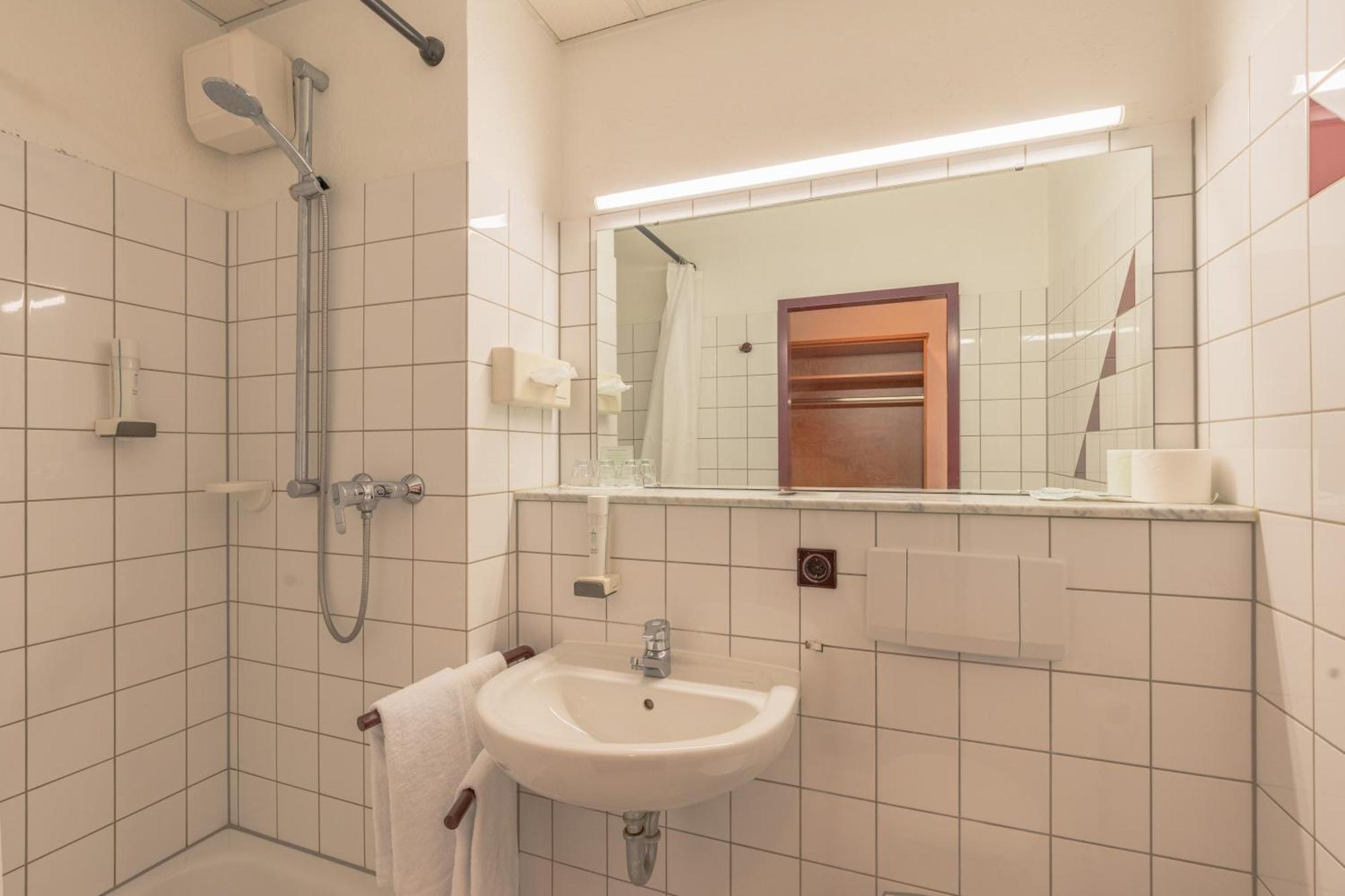 Euro-Hotel Kappel-Grafenhausen Esterno foto
